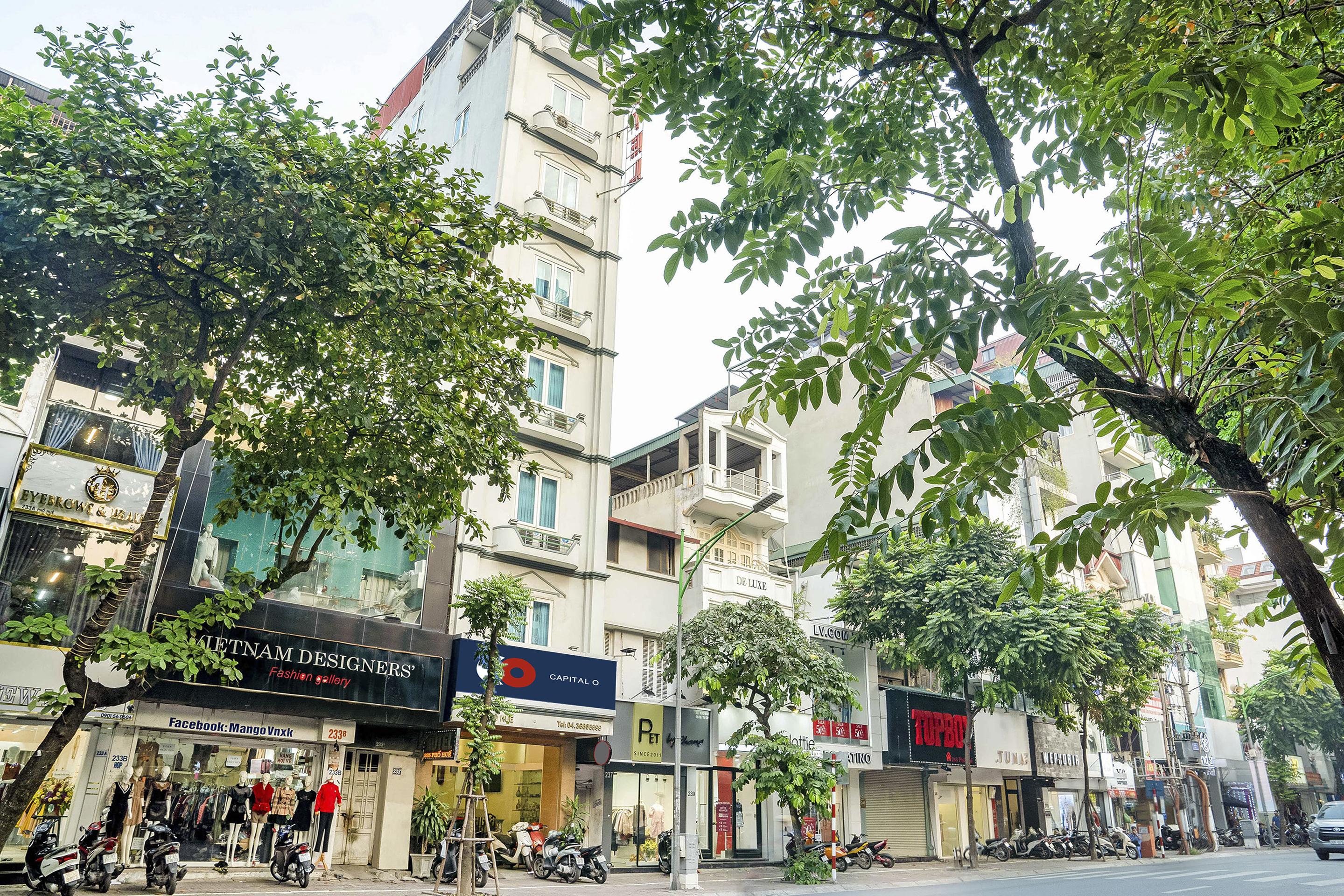 Oyo 518 チャリオット ホテル ハノイ市 エクステリア 写真